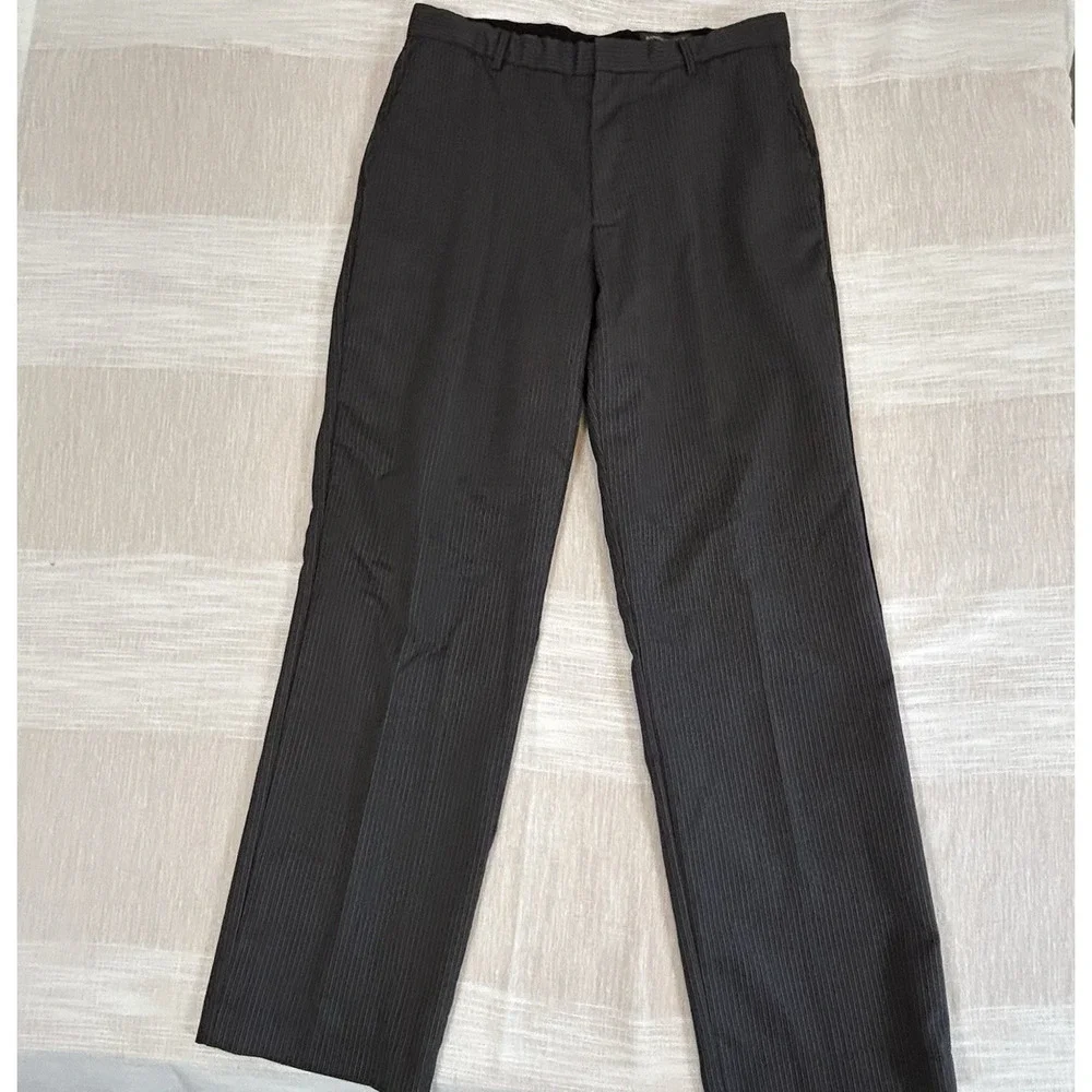 Banana Republic Mens Wool/Poly Dress Pants Gray Stripe Sz 36x34 (actual 35x33.5)